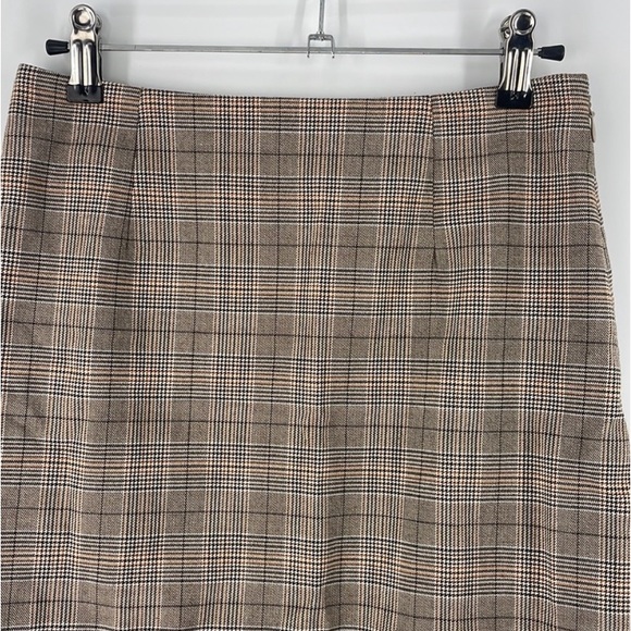 #1004 Cupcakes and Cashmere Plaid Matilda Caramel Mini
Skirt w/Ruffle Hem size 2 - Picture 10 of 14